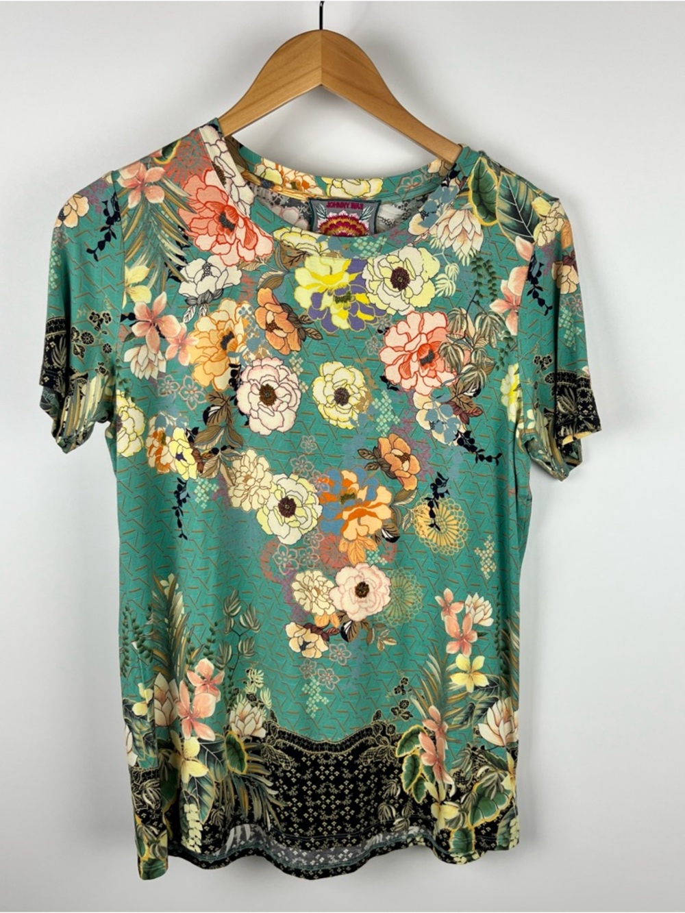 Johnny Was Millay Floral Viscose Short Sleeve Tee Turquoise Orange Yellow Size M - Picture 2 of 9